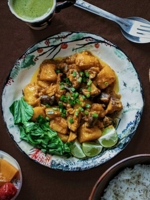 Burmese Potatoes and Mushroom Curry