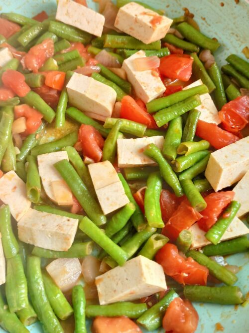 Burmese Tofu and String Beans Stir-fry