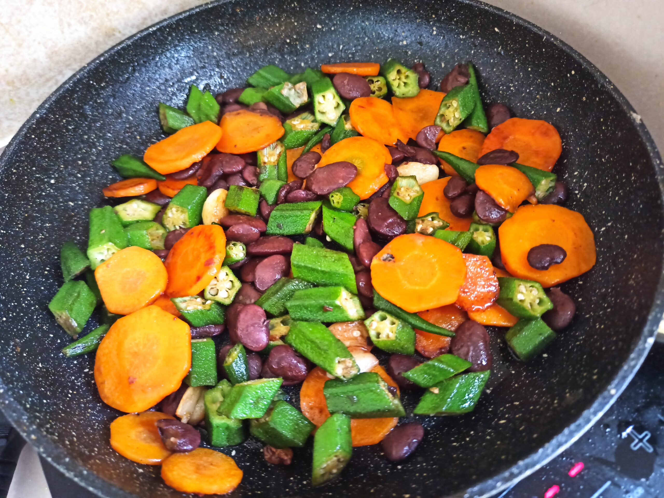 Burmese Okra & Kidney Beans Stirfry